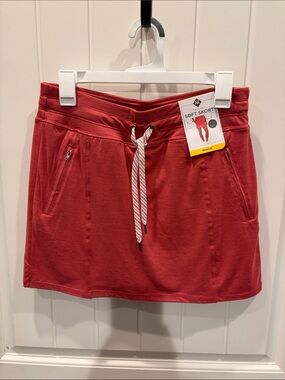 Athletic Soft Skort in Red -